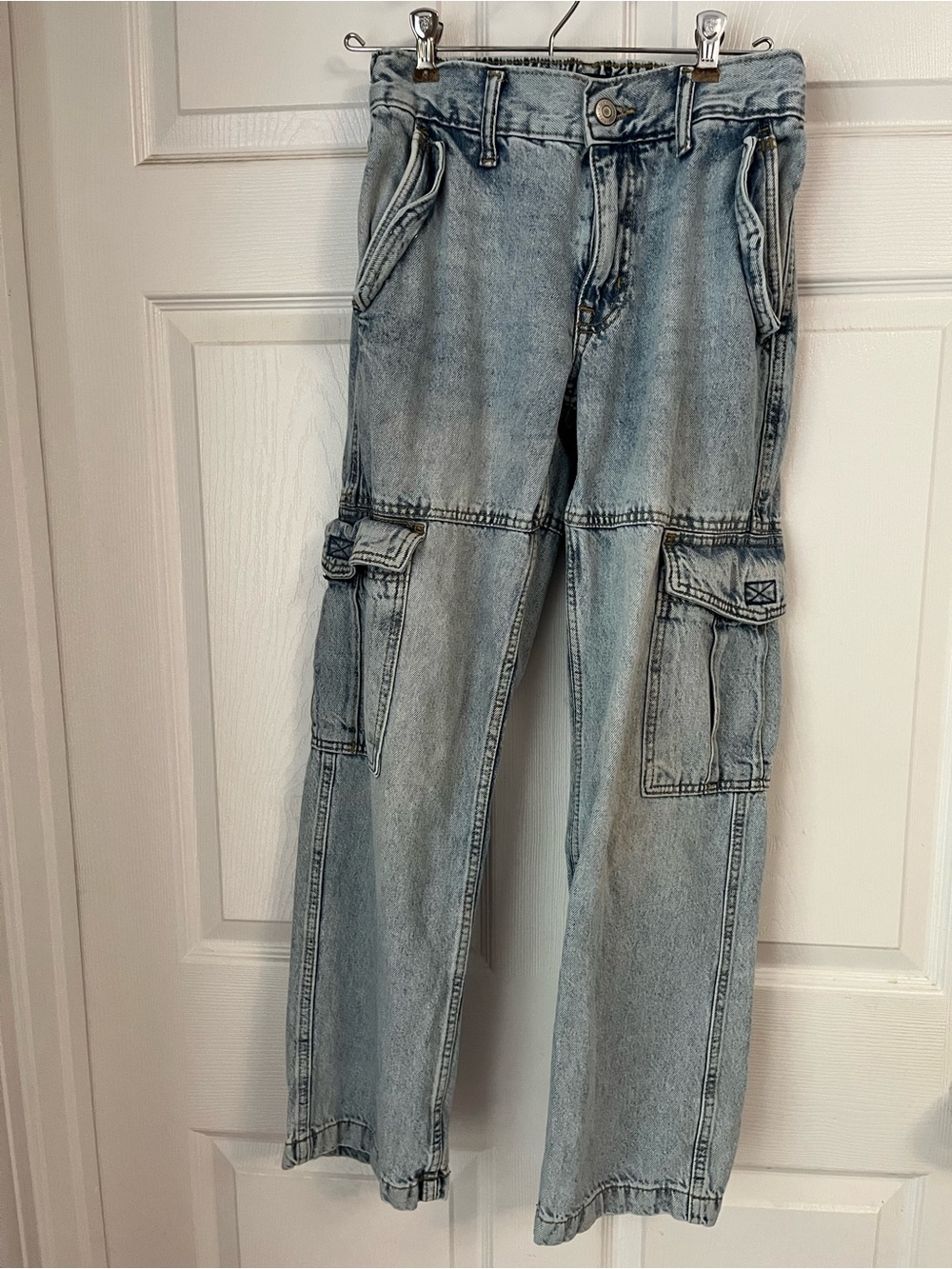 Aeropostale Light Blue Low-Rise Cargo Jeans